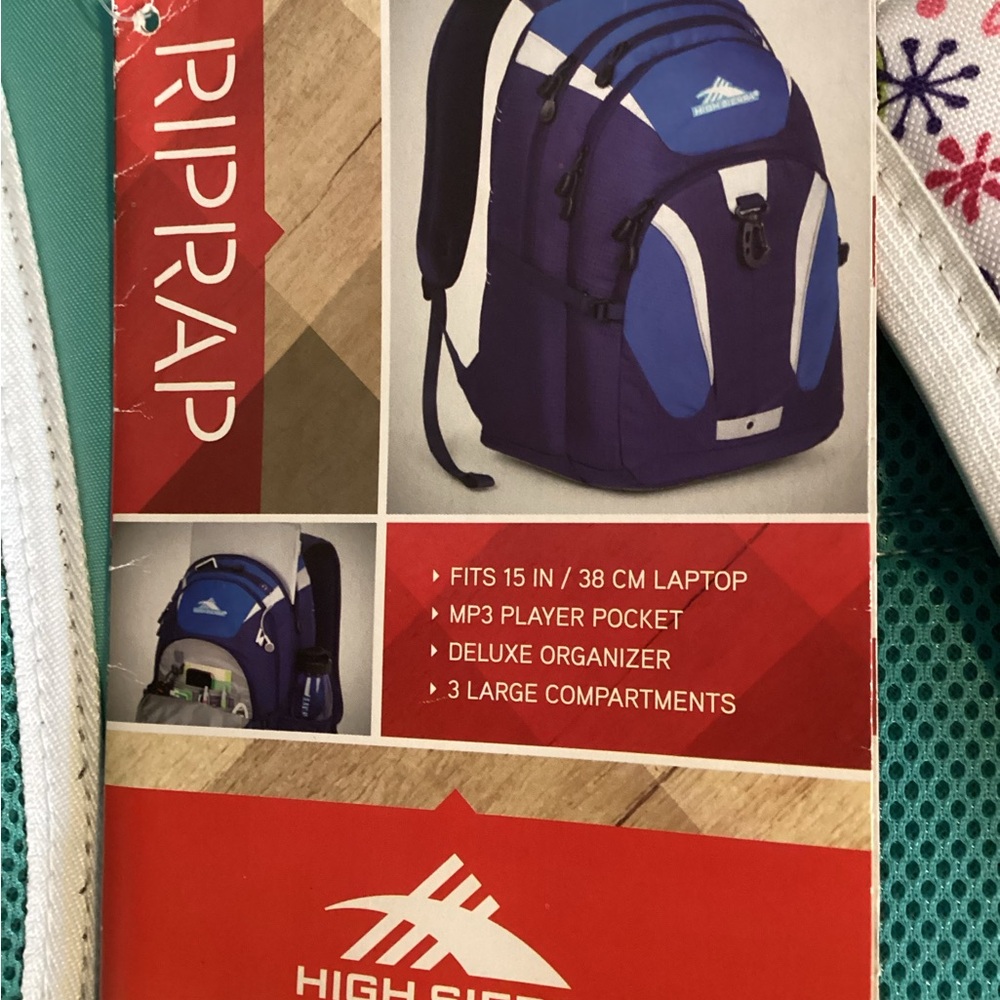 High Sierra ' Backpack - NWT - Picture 4 of 5